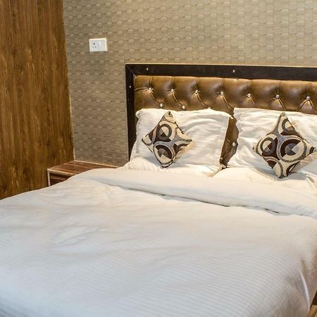Hotel Varanasi Ganges 外观 照片