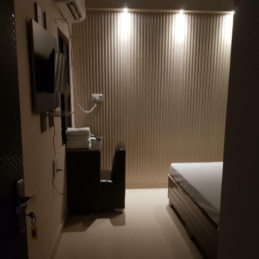 Hotel Varanasi Ganges 外观 照片