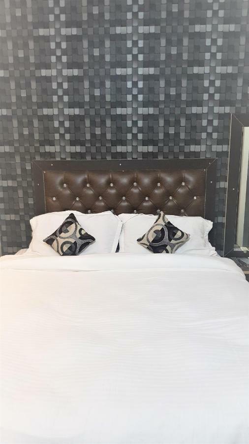 Hotel Varanasi Ganges 外观 照片