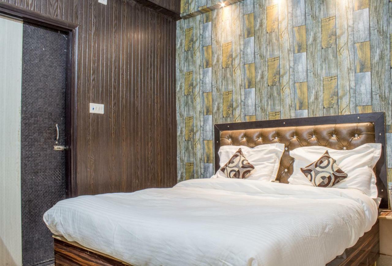 Hotel Varanasi Ganges 外观 照片